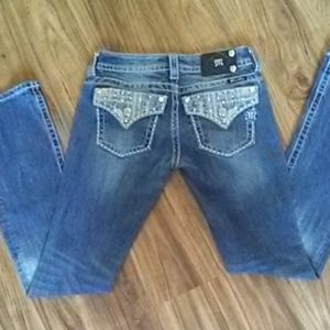 Miss Me size 26 boot cut jeans. Inseam 34